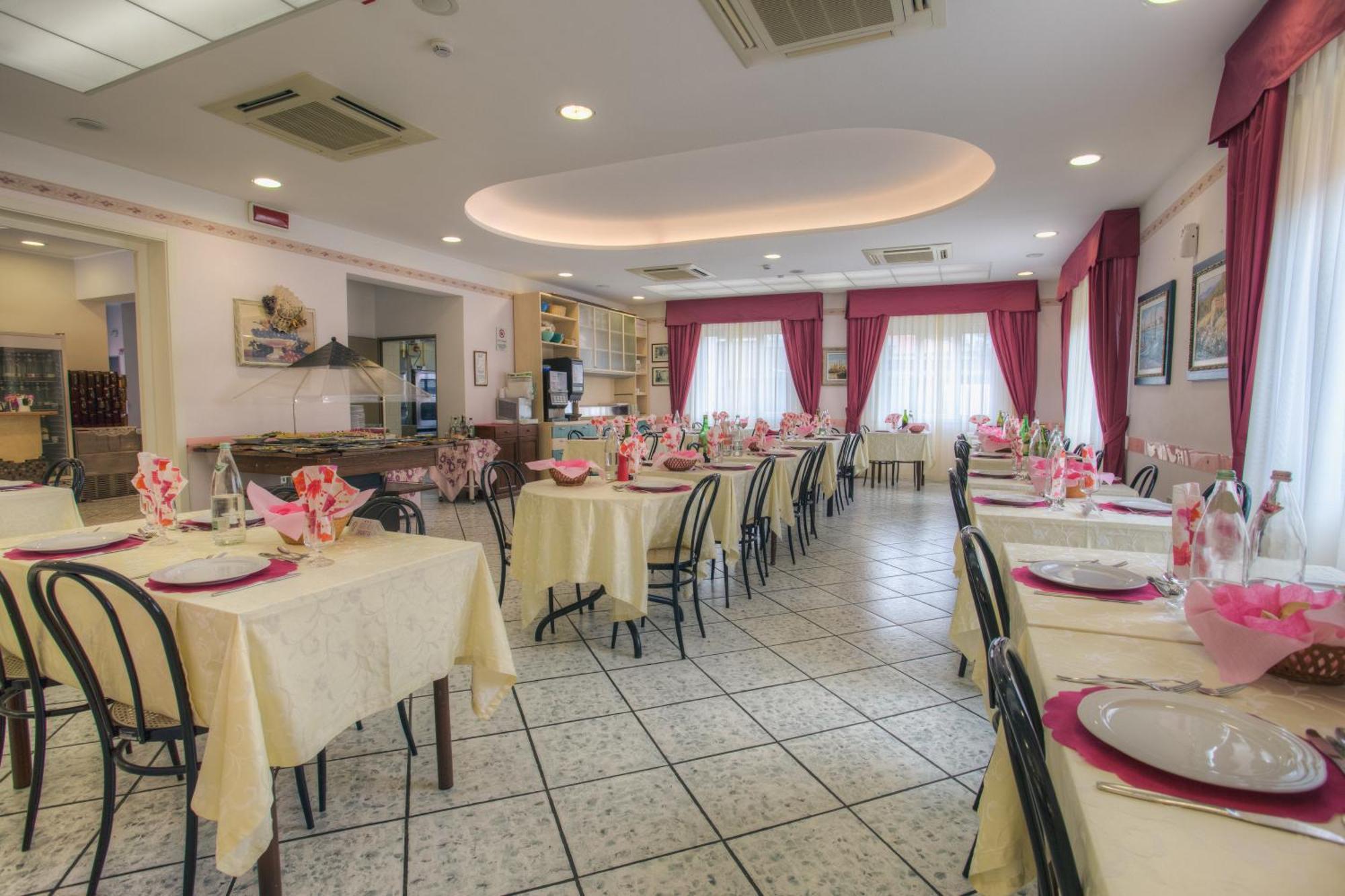 Villa Zavatta "B&B - Rooms & Apartments" Μπελάρια-Ιτζέα Μαρίνα Εξωτερικό φωτογραφία
